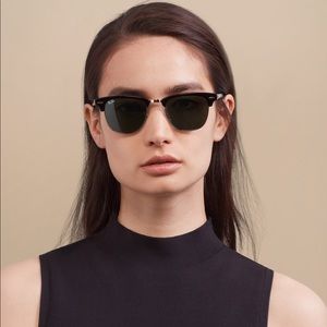 Black Ray-Ban Clubmaster Sunglasses (RB3016)